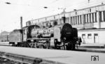 Die Ingolstädter 38 3326 in München Hbf. (10.1954) <i>Foto: Karl Wyrsch, Slg. D. Ammann</i>