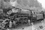 Am Mittwoch, den 24. September 1958, kam es auf der Eifelbahn Köln - Trier zwischen Gonrechtsmühle und Nettersheim zu einem tragischen Unfall, an dem u.a. die Krefelder 23 080 beteiligt war. (24.09.1958) <i>Foto: Fischer</i>