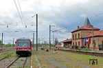 628 611 im "kleinen Grenzverkehr" als RB 12793 nach Dillingen im Bahnhof Bouzonville/F. (18.04.2025) <i>Foto: Marvin Christ</i>