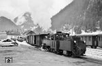 Lok 4'' macht sich bei Rangierarbeiten im Bahnhof Mayrhofen nützlich. (02.1962) <i>Foto: Gerhard Karl</i>