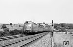 V 200 072 (Bw Hamm) mit E 550 nach Duisburg bei Altenbeken. (10.08.1968) <i>Foto: Winfried Gronwald</i>