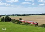 218 401 fährt mit RE 56857 nach Bad Kleinen in Grieben (Meckl) ein. (08.09.2025) <i>Foto: Joachim Schmidt</i>