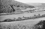 Eine unerkannt gebliebene E 44 mit einem Güterzug nach Aschaffenburg bei Wiesthal. (15.10.1961) <i>Foto: Karl-Ernst Maedel</i>