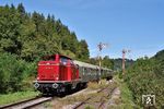 212 261 fährt mit Sonderzug WTB 33 aus Blumberg-Zollhaus in Weizen ein. (06.09.2025) <i>Foto: Zeno Pillmann</i>
