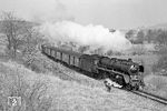 Versorgt mit den notwendigen Informationen aus der Crailsheimer Lokleitung ging es für das Foto der 003 268 (Bw Ulm, leihweise Bw Crailsheim) vor dem P 3530 nach Aalen nach Jagstzell. (03.04.1971) <i>Foto: Wolfgang Bügel</i>