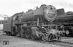 Der Samstag endete wie er begonnen hatte: Mit einem kurzen Besuch im Bw Crailsheim. Dort stand 023 031 auf den Freigleisen. (03.04.1971) <i>Foto: Wolfgang Bügel</i>