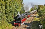 Der Eisenbahn-Romantik-Sonderzug DPE 26321 mit 01 1104 und 01 1075 in Bretzenheim (Nahe). (01.10.2025) <i>Foto: Joachim Bügel</i>
