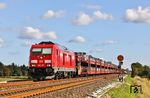 245 027 mit AS 1438 auf dem Weg nach Sylt am Einfahrvorsignal von Klanxbüll, dessen Tage auch gezählt sind. (25.09.2025) <i>Foto: Joachim Bügel</i>