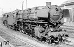 44 1401 vom Bw Dillenburg zusammen mit 65 016 aus Limburg (Lahn) im Bw Gießen. (29.08.1966) <i>Foto: Wolfgang Jahn</i>