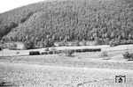 Mit dem P 3838 aus Heimbuchenthal rollt 64 306 durch das Elsavatal auf Wintersbach (Unterfr) zu. (08.1962) <i>Foto: Karl-Ernst Maedel</i>