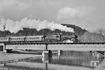 38 2395 vom Bw Rottweil mit P 1902 nach Horb auf der Donaubrücke bei Tuttlingen. (10.03.1967) <i>Foto: Wolfgang Jahn</i>
