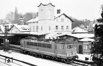 250 241 vom Bw Halle P fährt als Lz durch den Bahnhof Bad Kösen.  (20.02.1986) <i>Foto: Thomas Fischer</i>
