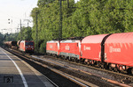 189 082 + 189 074 begegnen 185 048 auf den Güterzuggleisen von Köln-West nach Eifeltor bzw. Gremberg am Bahnhof Köln-Süd. (29.09.2010) <i>Foto: Wolfgang Bügel</i>