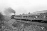 Eine ölgefeuerte Bebraer 44er leistete am D 199 nach Leipzig die Schubunterstützung bei Weiterode. Die Loknummer ist leider nicht bekannt. (11.04.1964) <i>Foto: Karl-Ernst Maedel</i>