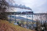 Der nächste "Abendröteversuch" mit 50 3616 auf dem Markesbacher Viadukt, der auch nicht gelang. (05.12.2025) <i>Foto: Joachim Schmidt</i>