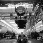 044 575 (ex 44 1575) vom Bw Gelsenkirchen-Bismarck während einer L 0.0-Ausbesserung, die am 24. März 1975 abgeschlossen war, im AW Braunschweig. (19.03.1975) <i>Foto: Wolfgang Staiger</i>