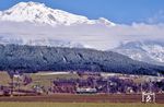 Der "Gläserne Zug" 491 001 im Inntal zwischen Hall in Tirol und Volders-Baumkirchen. (21.02.1988) <i>Foto: Joachim Bügel</i>