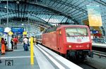 120 139 am Ersatzzug für den (ausgefallenen) ICE 879 nach Basel SBB in Berlin Hbf. (05.08.2008) <i>Foto: M. Kellig</i>