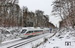 Bei Solingen-Ohligs begegnen einander 411 178 als LPFT 78253 von Dortmund Bbf nach Köln Bbf und 442 368 als RE 17412 nach Rheine. (06.01.2026) <i>Foto: Joachim Bügel</i>
