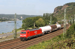 185 249 mit FIR 51361 (Gremberg - Nürnberg Rbf) bei Linz am Rhein. (02.08.2011) <i>Foto: Joachim Bügel</i>