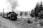86 318 vom Bw Dieringhausen mit P 1555 nach Waldbröl (Rheinl) zwischen Wiehl und Oberwiehl. (07.1949) <i>Foto: Ernst Winter</i>