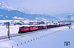 ÖBB 1245.511 leistet 1110.020 Vorspann vor Dg 69332 nach Wörgl bei Saalfelden. (23.02.1988) <i>Foto: Joachim Bügel</i>