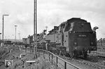 086 346 machte sich im Bauzugdienst in Hof Hbf nützlich. (14.07.1971) <i>Foto: Wolfgang Bügel</i>