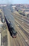 Blick aus der BD Münster auf 043 094, die mit Gdg 9646 nach Dortmund durch Münster (Westf) Hbf fährt. (18.03.1972) <i>Foto: Bernd Kappel</i>