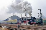Ausfahrt des E 800 nach Leipzig mit der DR-Traditionslok 01 1531 in Gera Hbf. (28.04.1991) <i>Foto: Wolfgang Bügel</i>