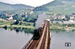 044 212 (ex 44 1211 vom Bw Ehrang) mit einem kurzen Güterzug auf der Moselbrücke bei Bullay. (23.07.1971) <i>Foto: Robin Fell</i>