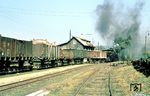 99 794 steht mit einem Rollwagen-Güterzug nach Trusetal abfahrtbereit in Wernshausen.  (03.1968) <i>Foto: Klaus Kieper, Slg. Holzborn</i>