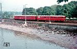 VT 32 016 vom Bw Kempten (Allgäu) auf dem Bodenseedamm in Lindau. (08.1962) <i>Foto: Rolf Hahmann</i>