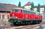 Die im März 1969 beim Bw Ulm in Dienst gestellte 215 005 zu Gast im Bw Lindau. (09.1969) <i>Foto: Rolf Hahmann</i>