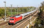101 043 mit IC 2013 (Dortmund - Oberstdorf) bei Langenfeld (Rheinl). (01.04.2026) <i>Foto: Joachim Bügel</i>