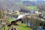 50 3616 rollt mit Ng 64342 über die Zschopaubrücke in Wolkenstein. (02.05.1991) <i>Foto: Slg. Wolfgang Bügel</i>