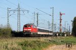 218 451 mit Ersatzzug RE 93571 nach Kleve am Abzweig Weißenberg bei Neuss. (01.04.2026) <i>Foto: Uwe Meiß</i>