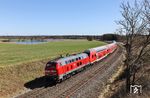 218 416 mit RE 4858 auf der Fahrt nach Hof bei Mitterteich. (07.04.2026) <i>Foto: Joachim Bügel</i>