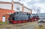 Im ehemaligen Bahnbetriebswerk Gera pausiert 03 2155 für die Rückfahrt nach Saalfeld (Saale). (30.03.2026) <i>Foto: Joachim Schmidt</i>