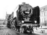 Am 15. Januar 1937 lieferte die Berliner Maschinenbau-AG (vorm. L. Schwartzkopff) die 03 271 an die Deutsche Reichsbahn ab. Auf dem Hof der BMAG in Wildau bei Berlin wurde die Lok zuvor für das Firmenarchiv fotografiert. Die Abnahme erfolgte wie für die meisten 03 anschließend im RAW Braunschweig. Erstes Heimat-Bw wurde Wuppertal-Langerfeld. (01.1937) <i>Foto: Werkfoto</i>