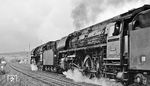 Auf dem Weg nach Bebra fahren 01 0534 und 01 0522 durch den Bahnhof Obersuhl. (03.04.1972) <i>Foto: Burkhard Wollny</i>