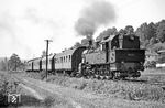 94 1541 mit P 19086 nach Suhl zwischen Schleusingen und St. Kilian. (06.08.1971) <i>Foto: Wolfgang Bügel</i>