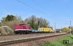 204 354 der PRESS überführt eine Unimat-Stopfmaschine von Dresden nach Leipzig bei Borsdorf. (11.04.2026) <i>Foto: Ralf Opalka</i>