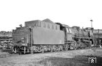 41 294 vom Bw Limburg (Lahn) pausiert im Bw Frankfurt/M-2. (06.11.1965) <i>Foto: Reinhard Gumbert</i>