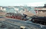 Im Bw Hagen-Eckesey stehen die Reserveloks 01 049 und 03 1051. (04.1963) <i>Foto: Rolf Hahmann</i>
