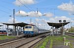 111 056 mit einem DRC von Halle (Saale) nach Rosenheim in Großkorbetha. (26.04.2026) <i>Foto: Ralf Opalka</i>