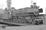 Dienstbeginn für 044 336 (44 1336) aus Gelsenkirchen-Bismarck im Bw Wanne-Eickel. (20.03.1972) <i>Foto: Wolfgang Bügel</i>