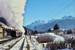 Ein Wintersportzug nach Dobbiaco (Toblach) dampft mit zwei FS 741 aus Monguelfo (Welsberg). (29.12.1973) <i>Foto: Chris Gammell, Slg. A. Sinn</i>