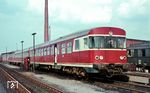 Der MAN-Prototyp VT 23 504 + VM 23 502 + VT 23 503 (ab 1968: 624 508-8) im Bw Braunschweig.  (05.1967) <i>Foto: Rolf Hahmann</i>