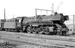 22 039 (ex 39 005), die seit ihrer Rekonstruktion im Jahr 1959 in Görlitz stationiert war, zu Gast im Bw Karl-Marx-Stadt-Hilbersdorf. Nach ihrer Abstellung war sie noch 1969/70 als Heizlok im VEB Betonwerk Niesky tätig. Am 12.10.1976 wurde sie im Raw Cottbus zerlegt. (09.1969) <i>Foto: Wolfgang Ziemert, Slg. Andreas Höfig</i>