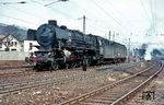 Die Kasselaner 01 1103 rangiert in Hagen Hbf einen Postwagen aus dem E 442. (06.1963) <i>Foto: Rolf Hahmann</i>